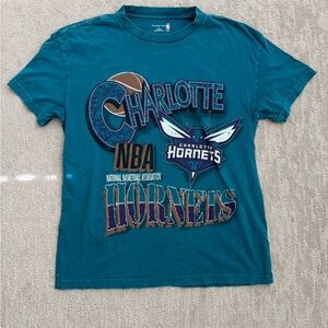 Abercrombie & Fitch Charlotte Hornets NBA Teal T-Shirt